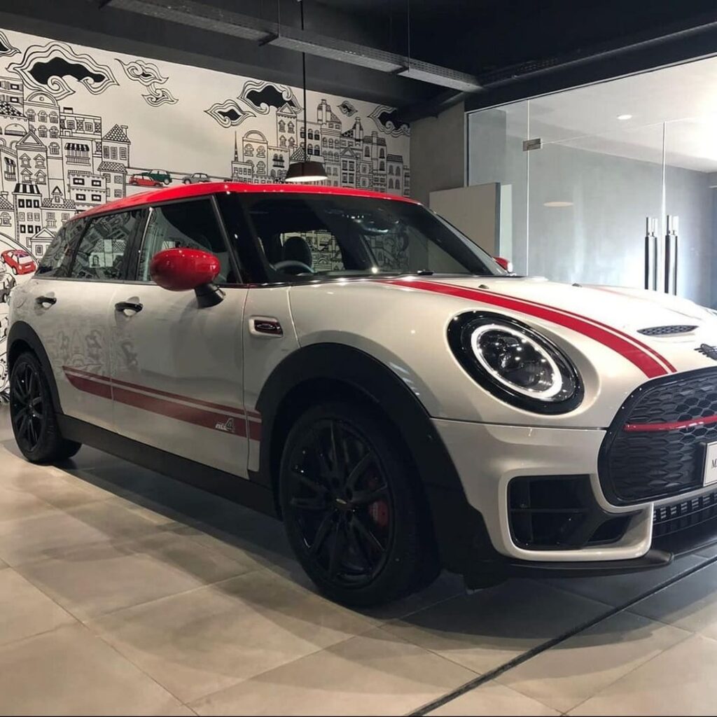 CLUBMAN JOHN COOPER WORKS