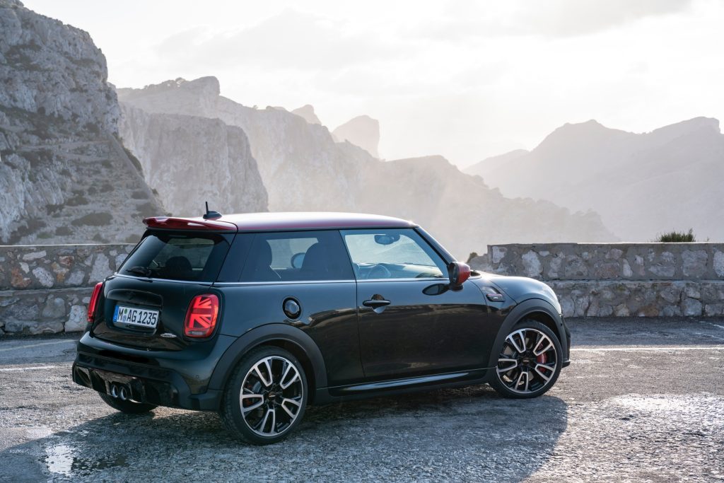 harga mini cooper jcw jakarta
