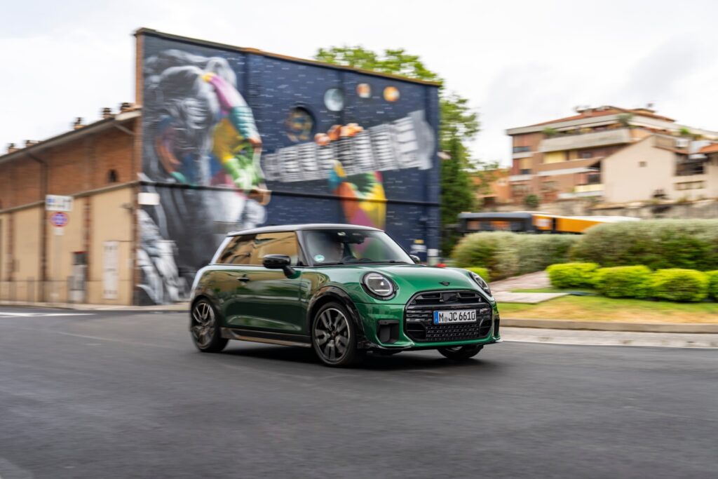 mini cooper jcw terbaru