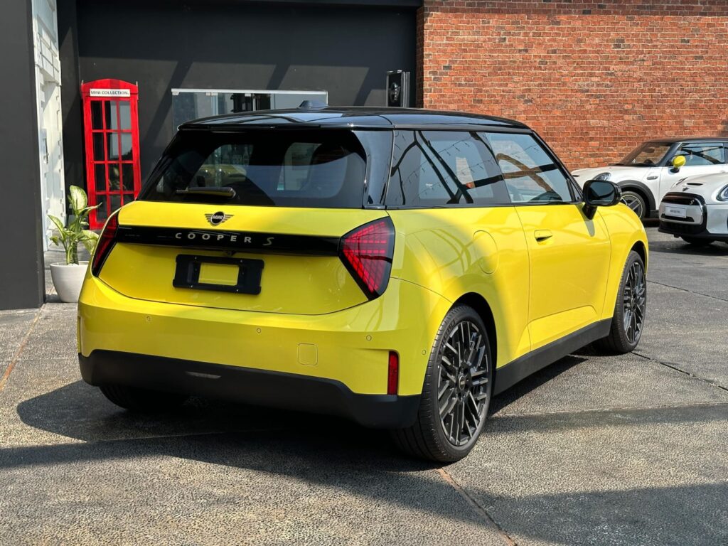 mini cooper 2024