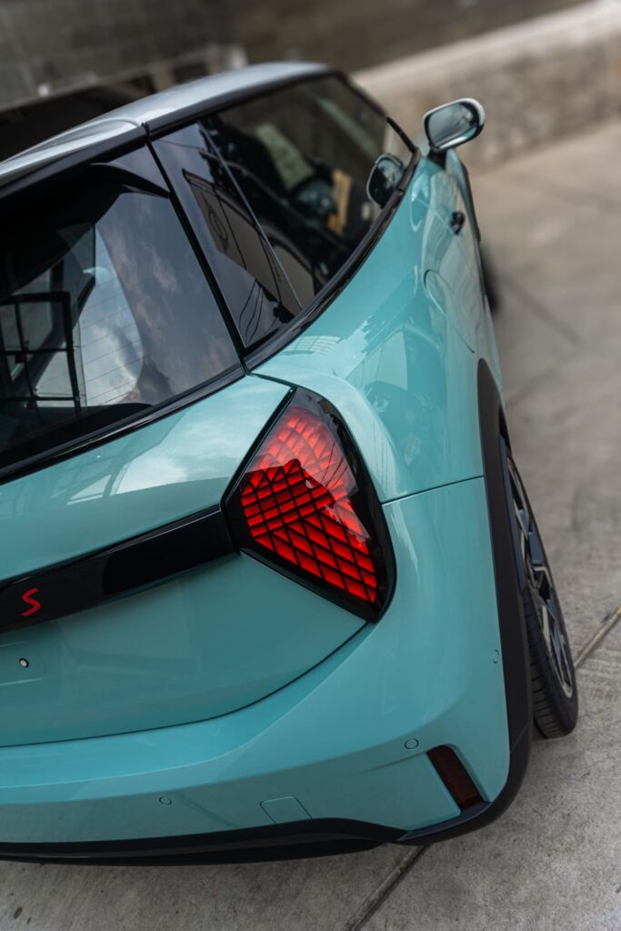 mini cooper 3 door s 2024