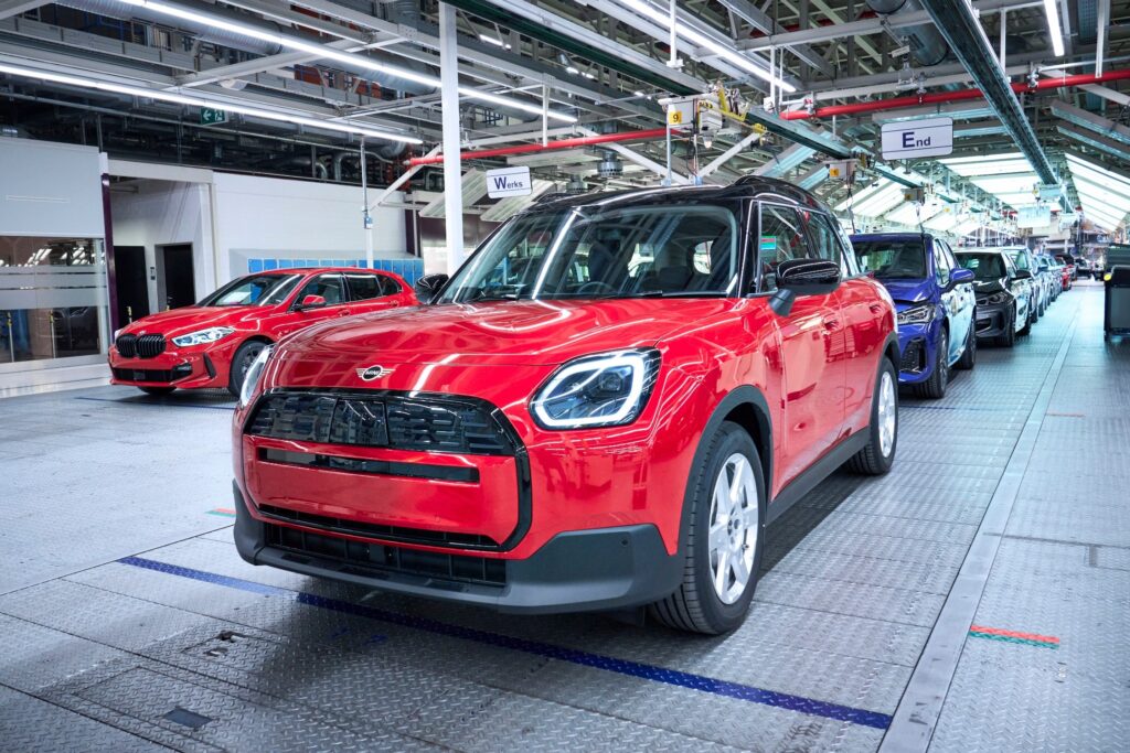 mini countryman buatan jerman