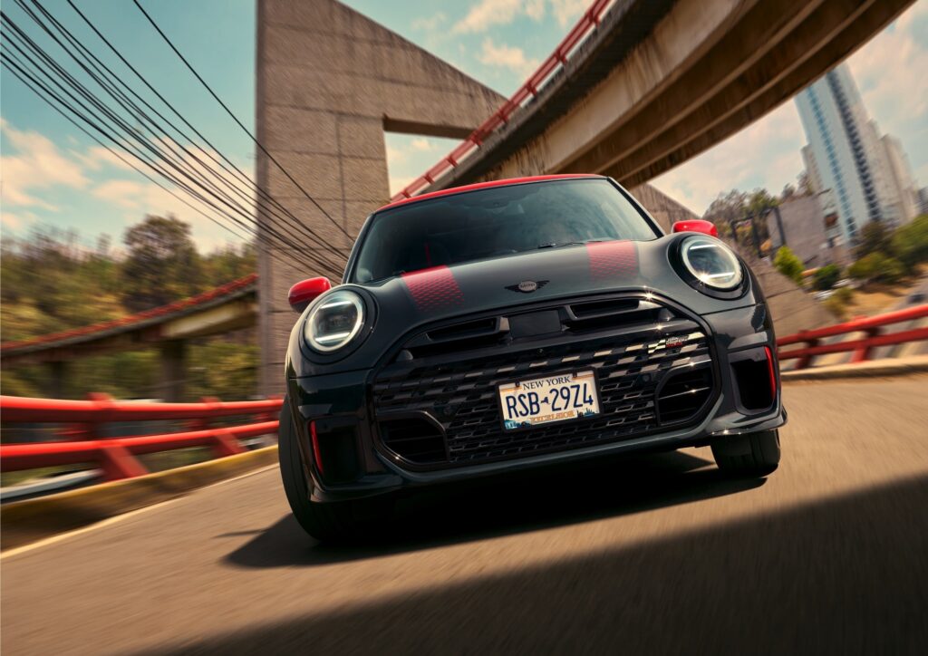 MINI 3 DOOR JOHN COOPER WORKS / JCW TERBARU 2025