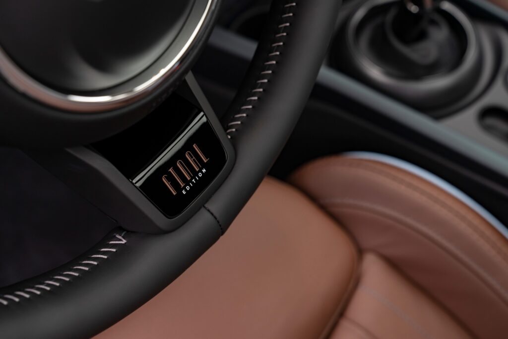 spesifikasi mini clubman final edition di indonesia